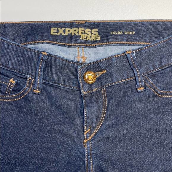 EXPRESS JEANS ZELDA CROP - WOMENS 6 Blue Jeans - Picture 1 of 3